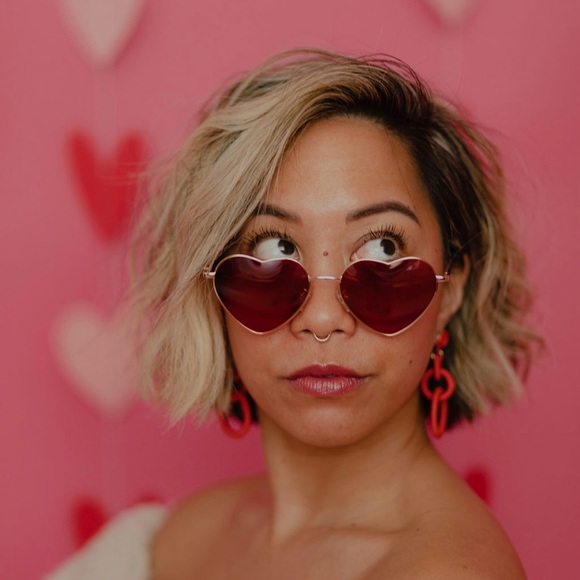 Meet your Posher, Sam - Picture 5 of 9